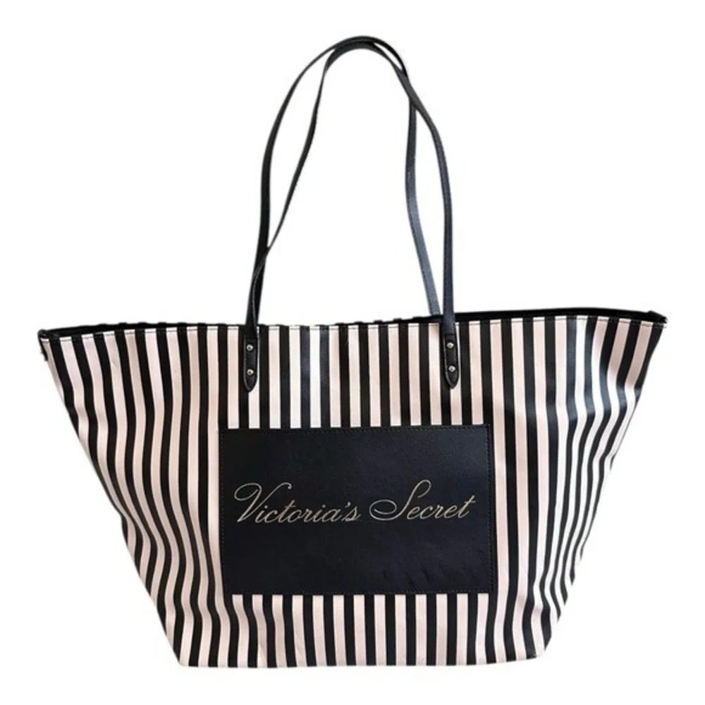 Victoria's Secret Weekend Tote Bag 21